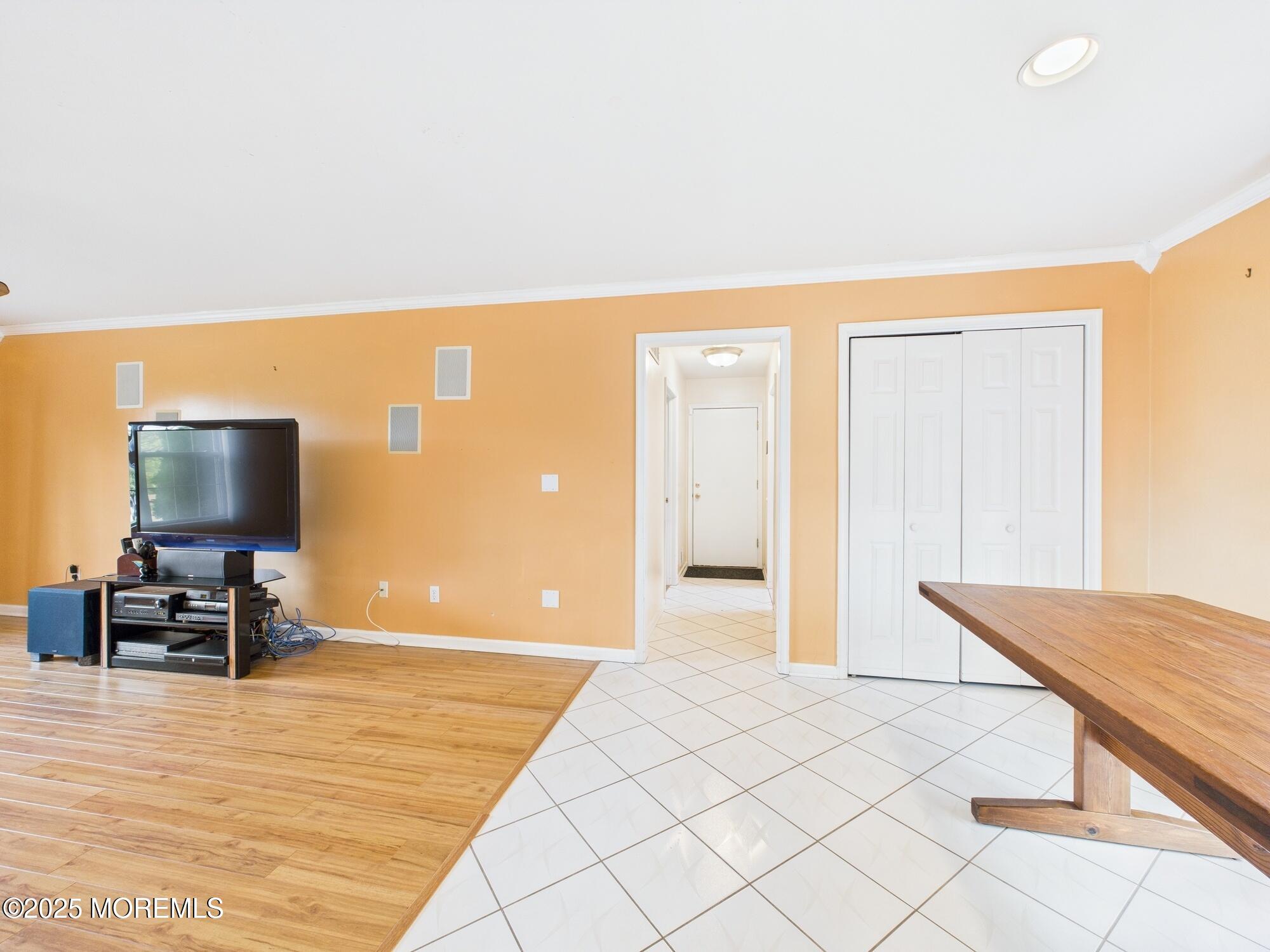 6 Katie Court, Lakewood, New Jersey image 16