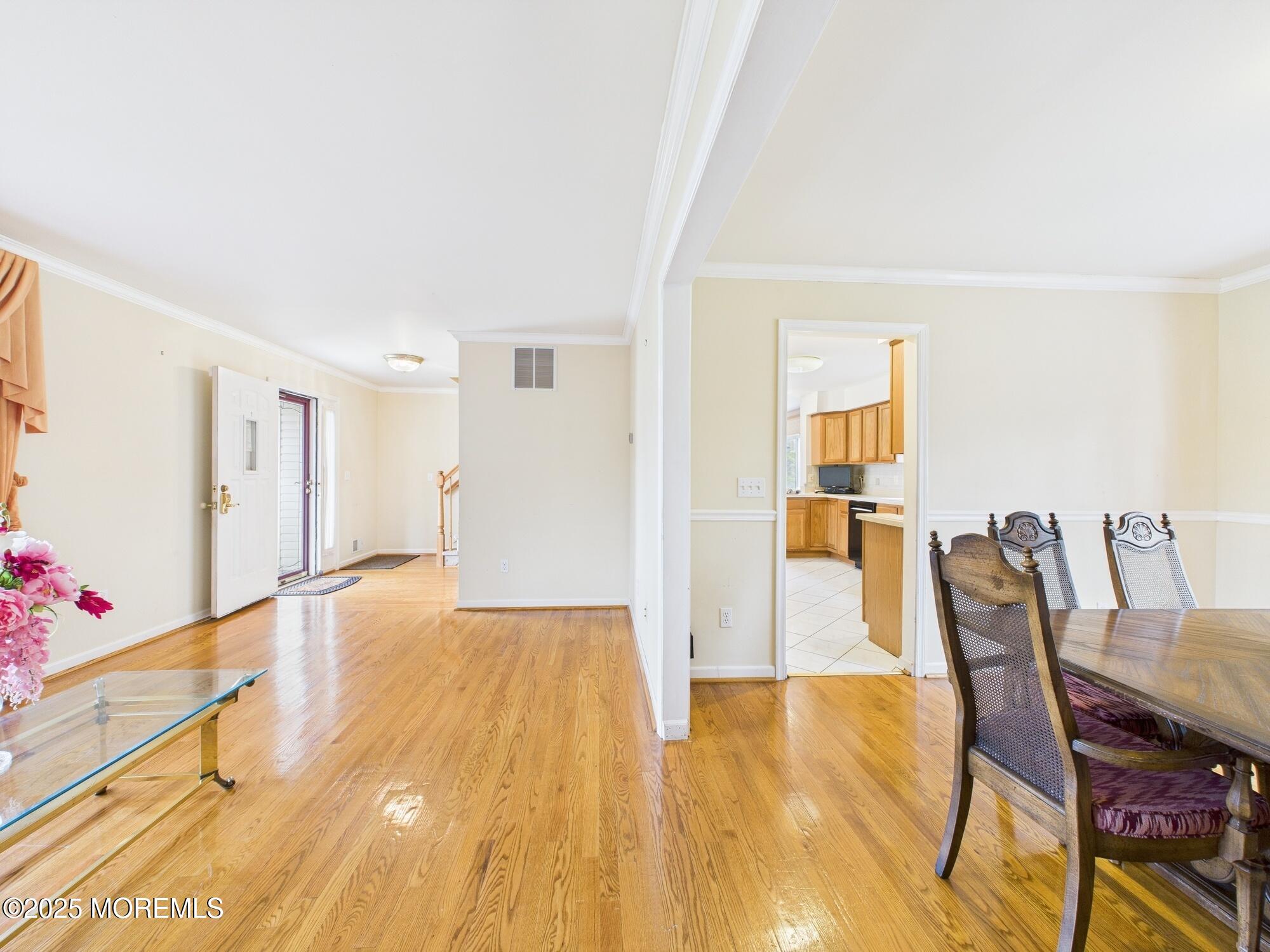 6 Katie Court, Lakewood, New Jersey image 10