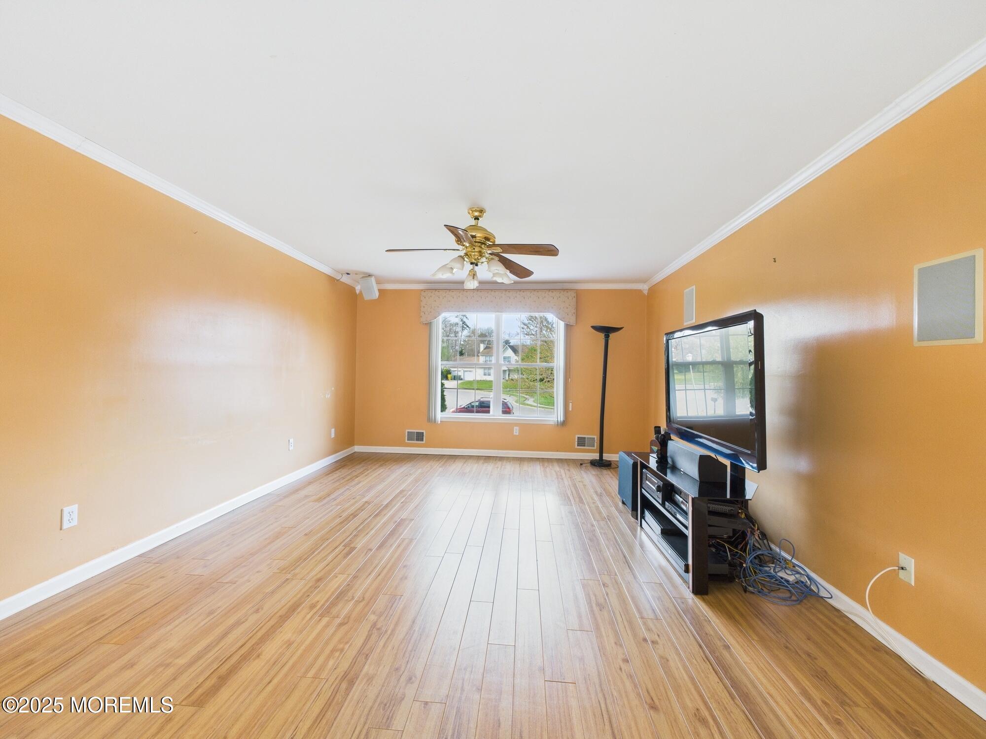 6 Katie Court, Lakewood, New Jersey image 15