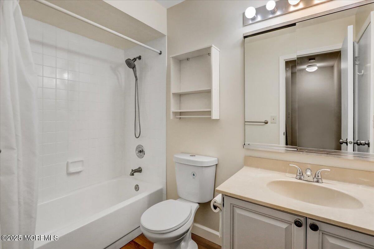 48 Scarborough Court #7, Freehold, New Jersey image 18