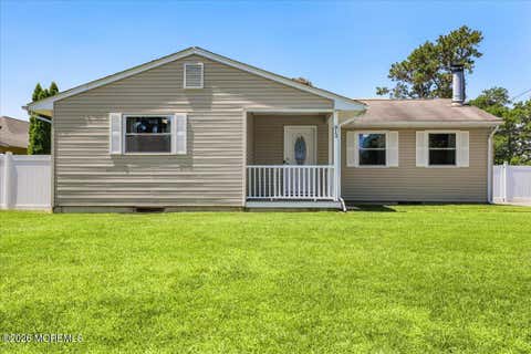 Homes For Sale - 813 Pemberton Street<br/> Toms River, NJ 08757