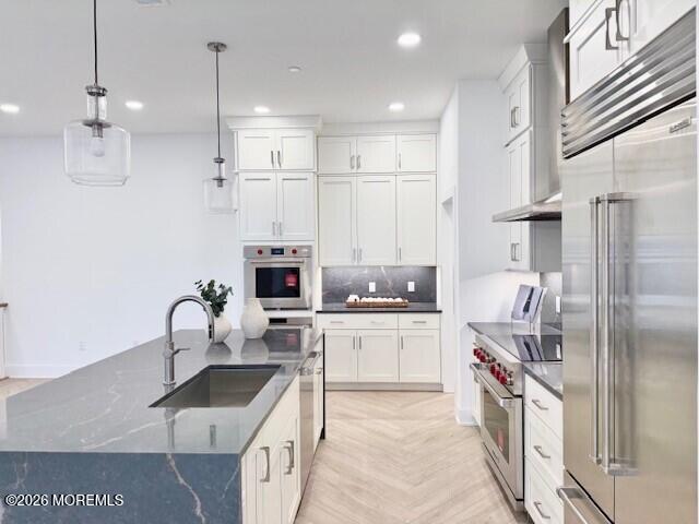 417A Lake Avenue 410