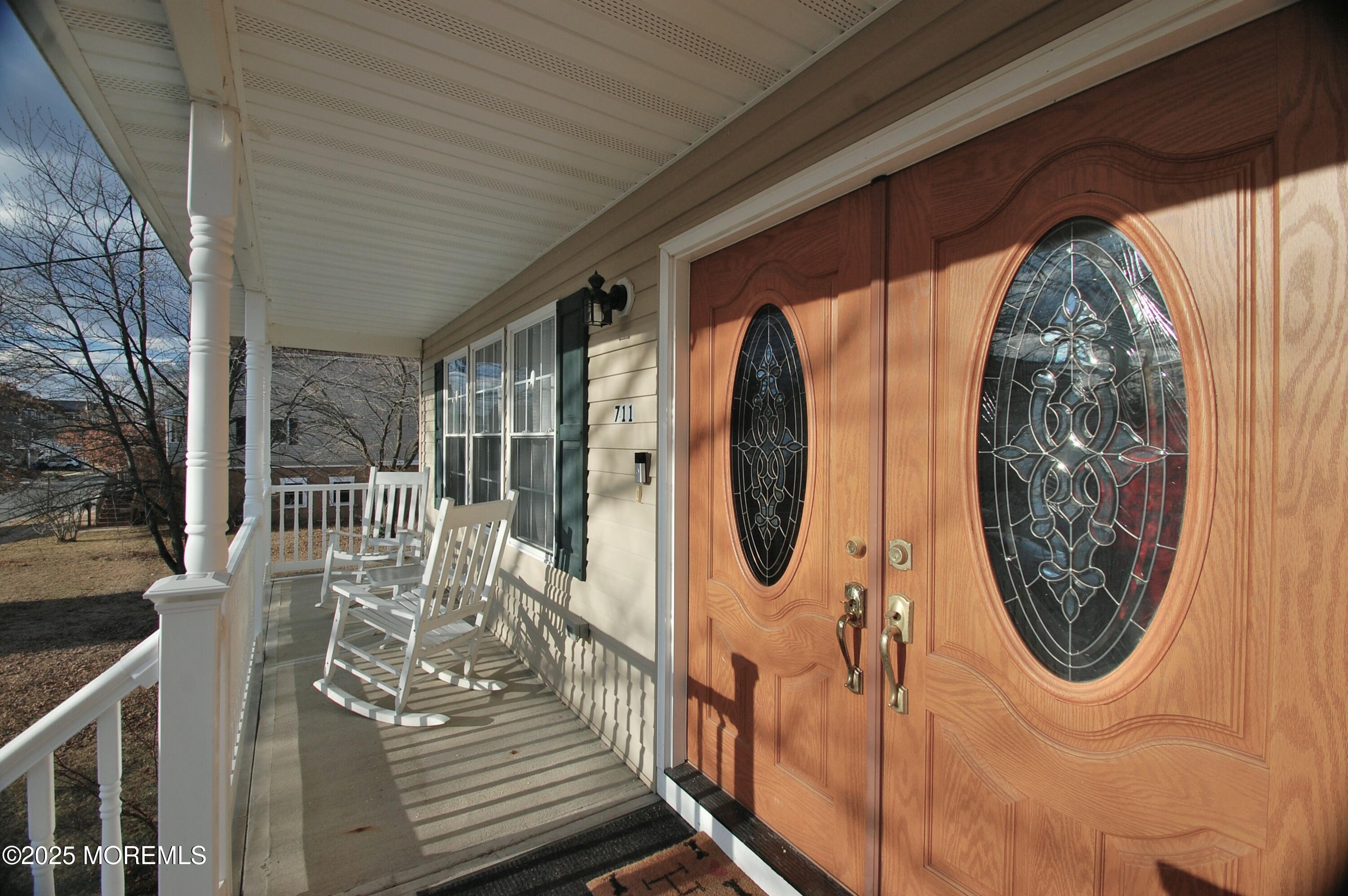 711 Edmunds Avenue, Union Beach, New Jersey image 4