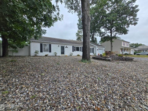 Homes For Sale - 1934 Birchbark Place<br/> Toms River, NJ 08753