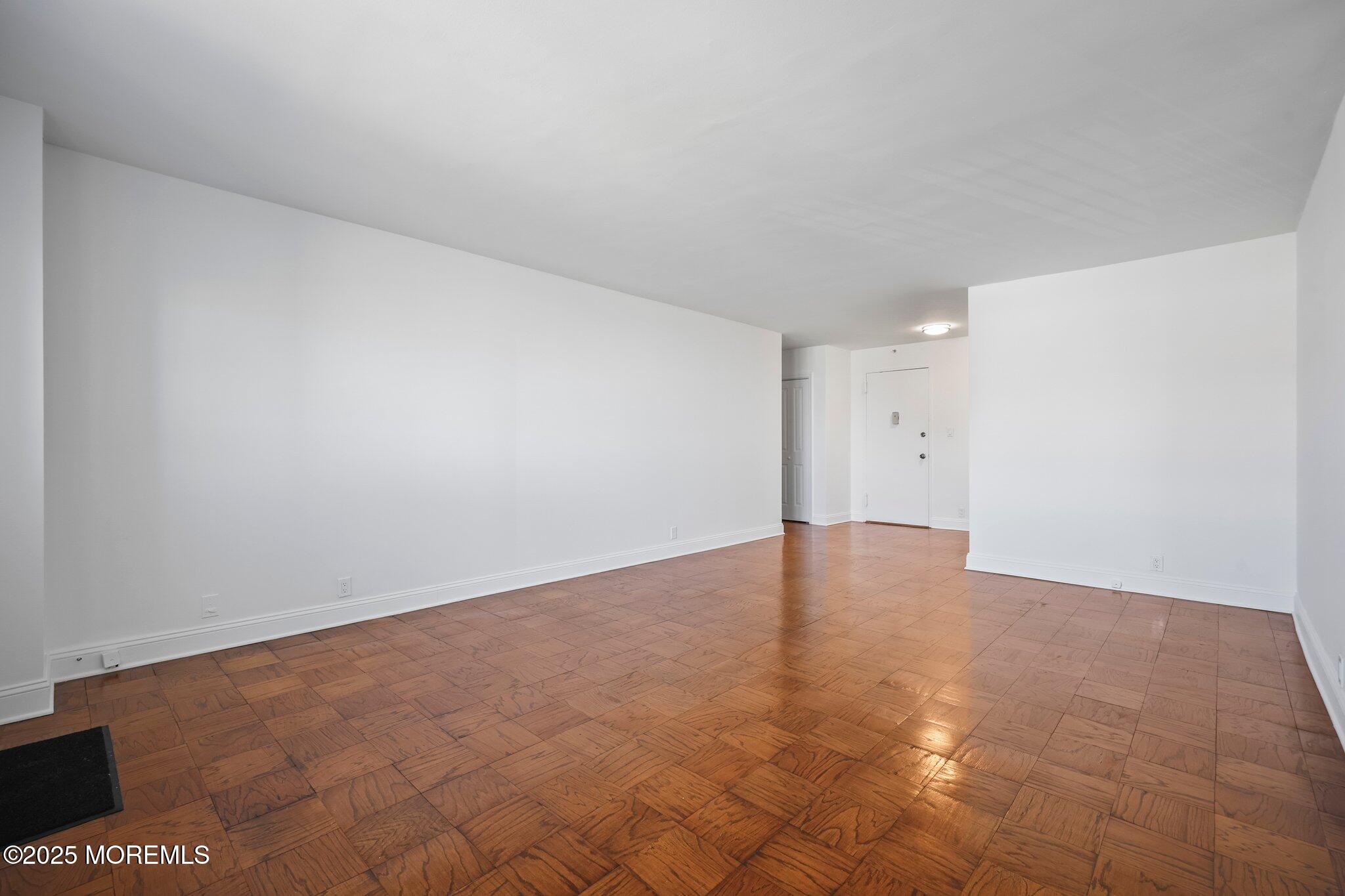 675 Ocean Avenue #4L, Long Branch, New Jersey image 29