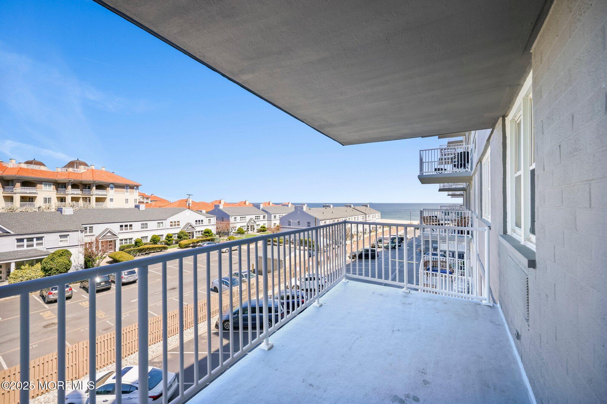 675 Ocean Avenue #4L, Long Branch, New Jersey image 33