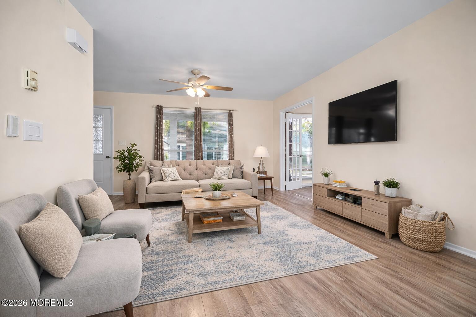 823 Liverpool Circle