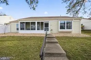 823b Liverpool Circle, Manchester, NJ 08759 - #: 22608199