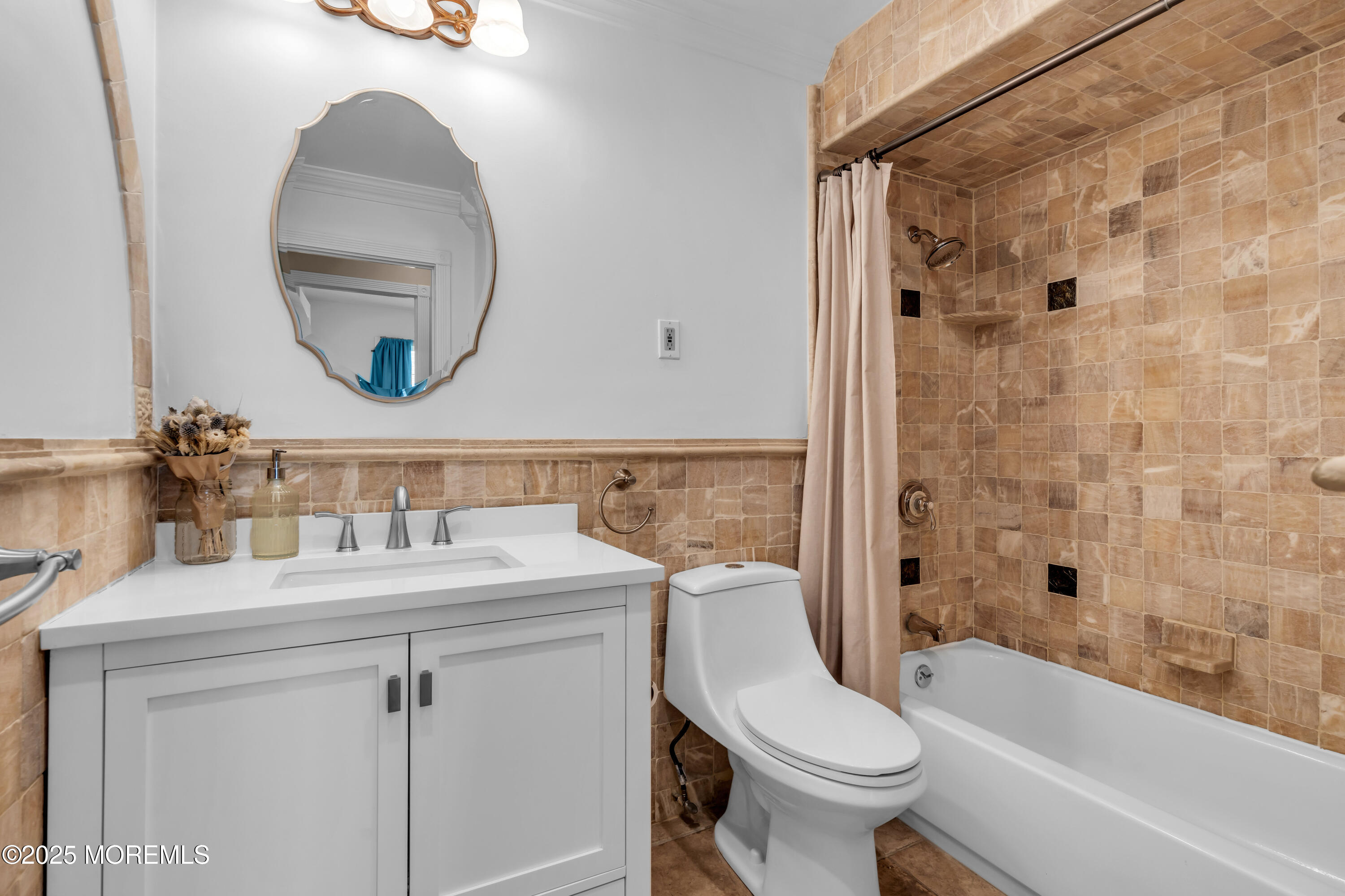 511 Line Road, Aberdeen, New Jersey image 37