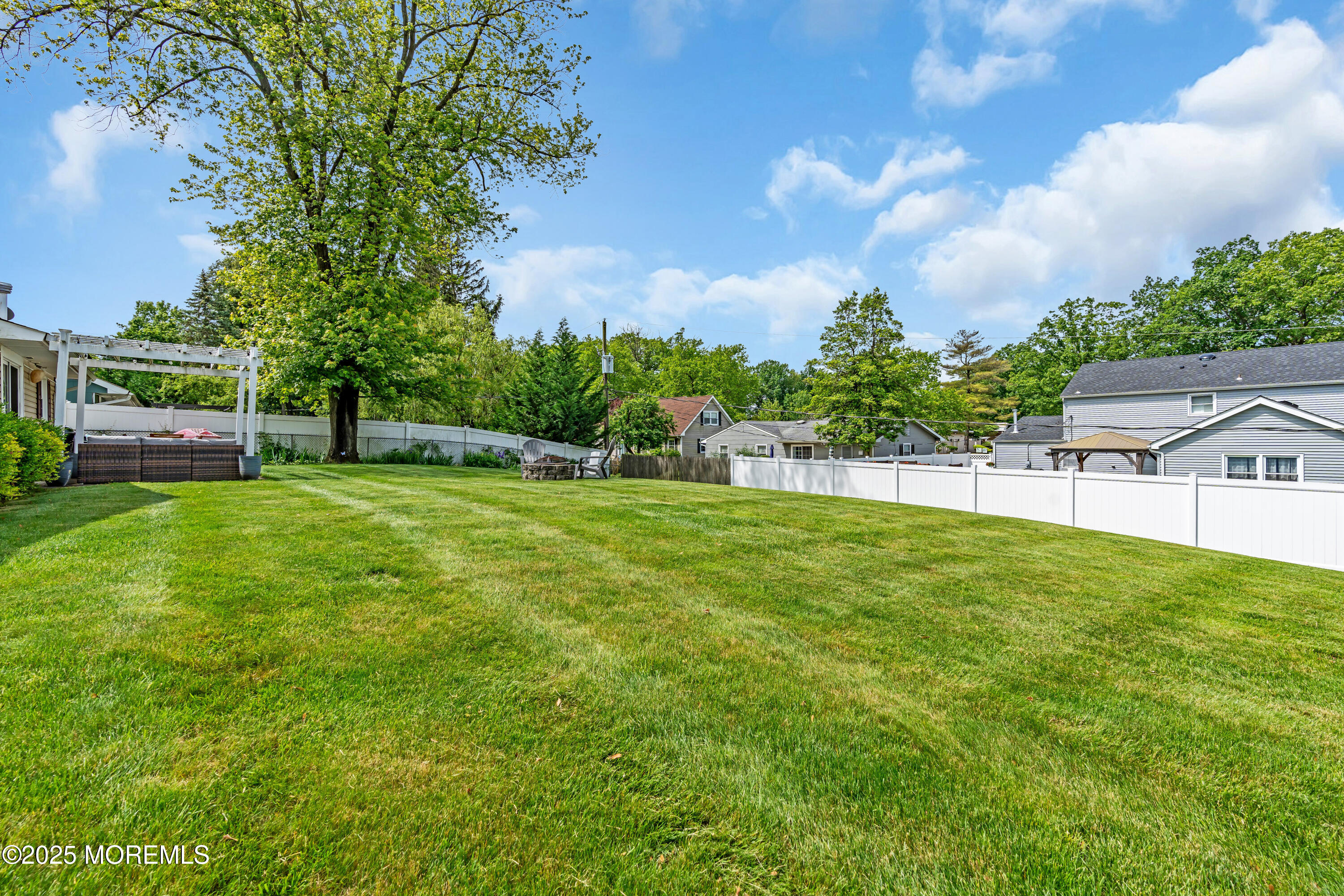 511 Line Road, Aberdeen, New Jersey image 49