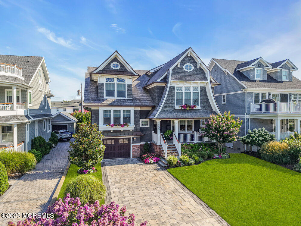103 Seaside Place