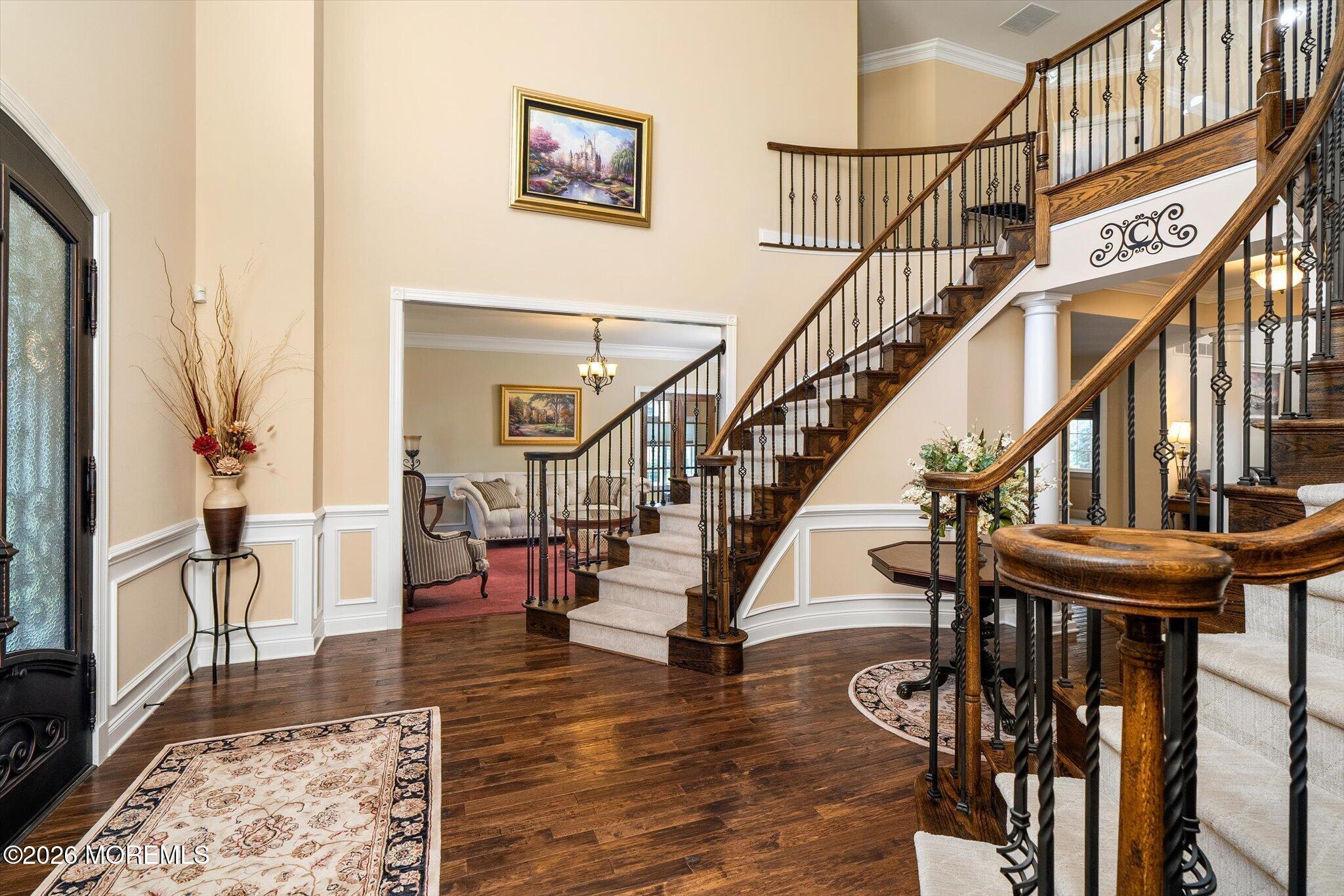 25 Weathervane Circle