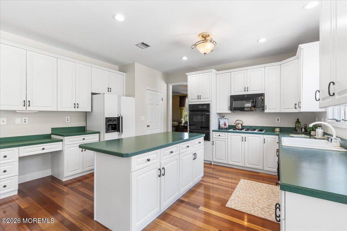 Clarksburg, New Jersey, 08510, United States, 4 Bedrooms Bedrooms, ,3 BathroomsBathrooms,Residential,Active,2042173
