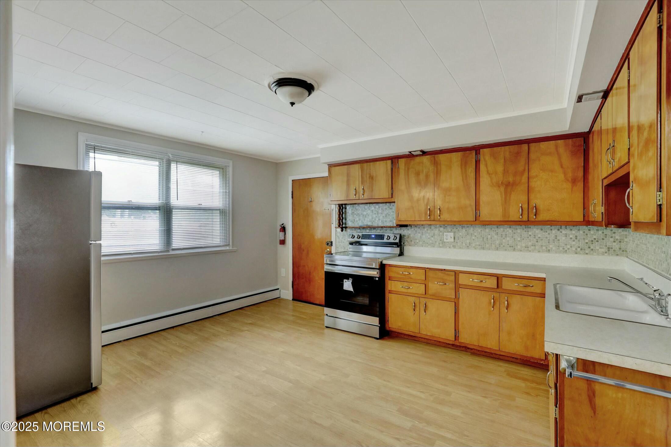 4 June Place, Aberdeen, New Jersey image 12