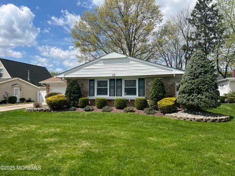 Homes For Rent - 32 Idlewild Lane<br/> Monmouth County, Aberdeen, NJ 07747