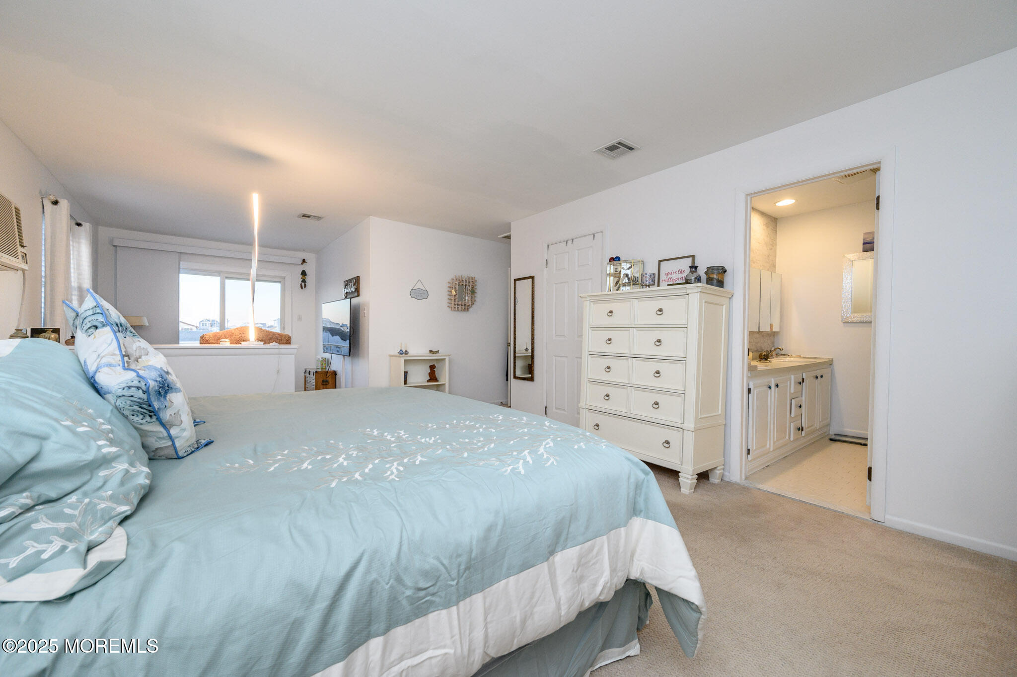 111 E Shrewsbury Drive, Little Egg Harbor, New Jersey image 32