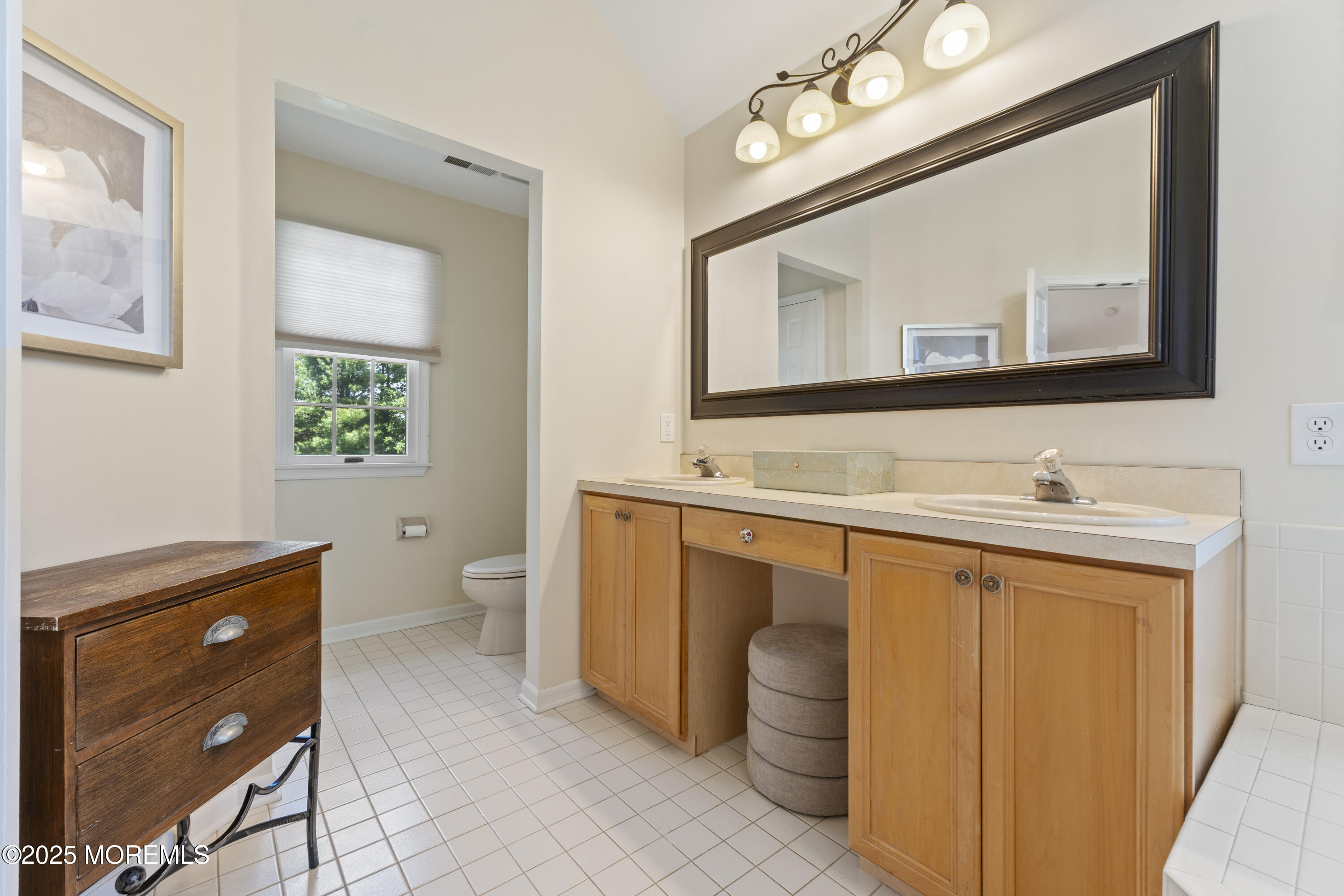 240 Bennington Road, Freehold, New Jersey image 29