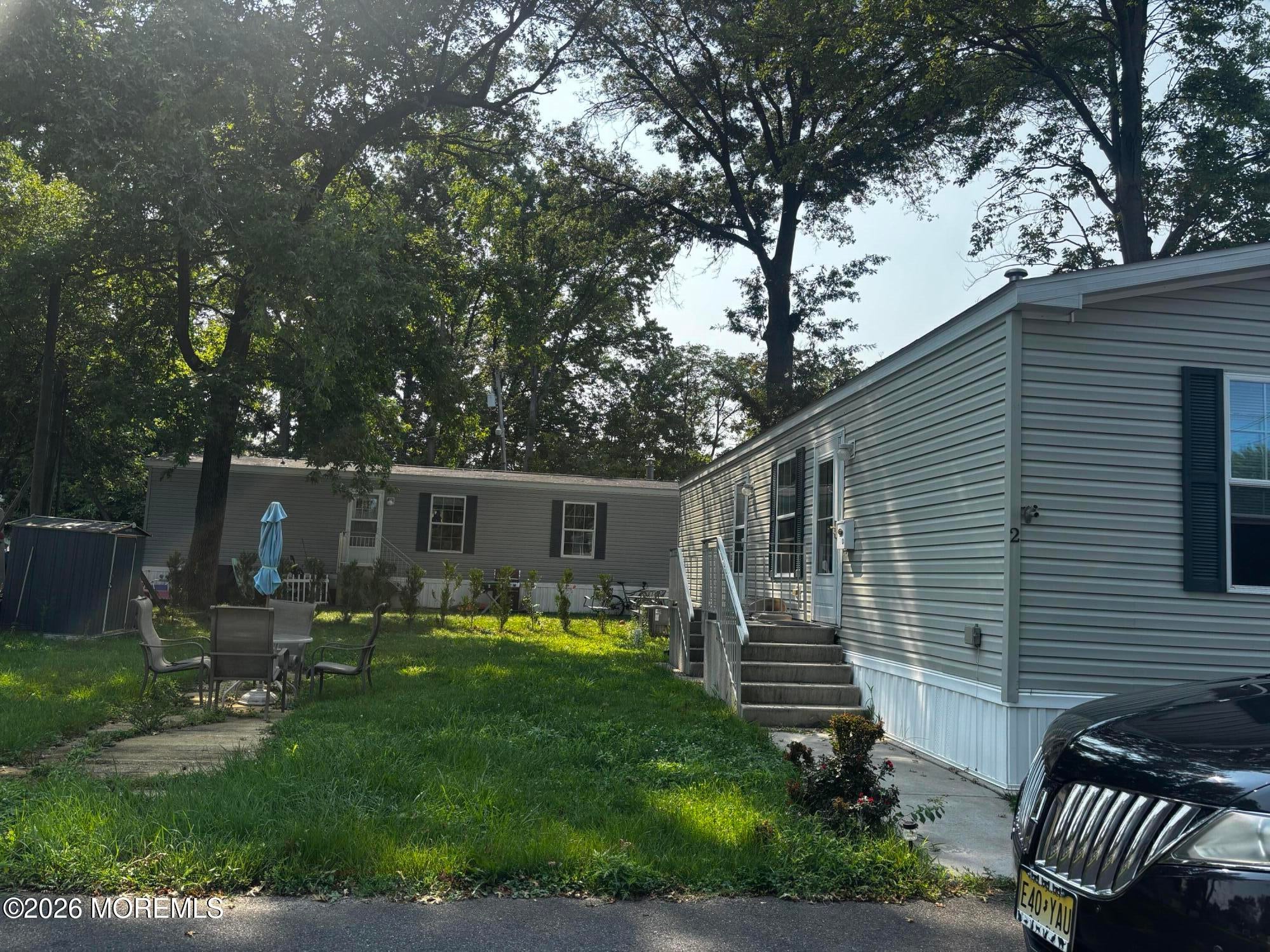 2 Sams Trailer Ct Court
