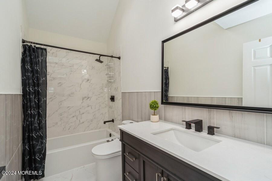 34 Oak Knoll Drive, Matawan, New Jersey image 22