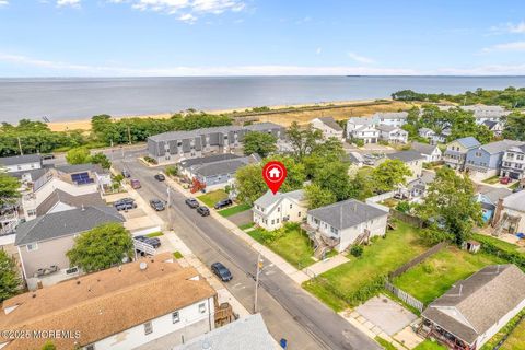 Homes For Sale - 16 Bayview Avenue<br/> Monmouth County, Keansburg, NJ 07734