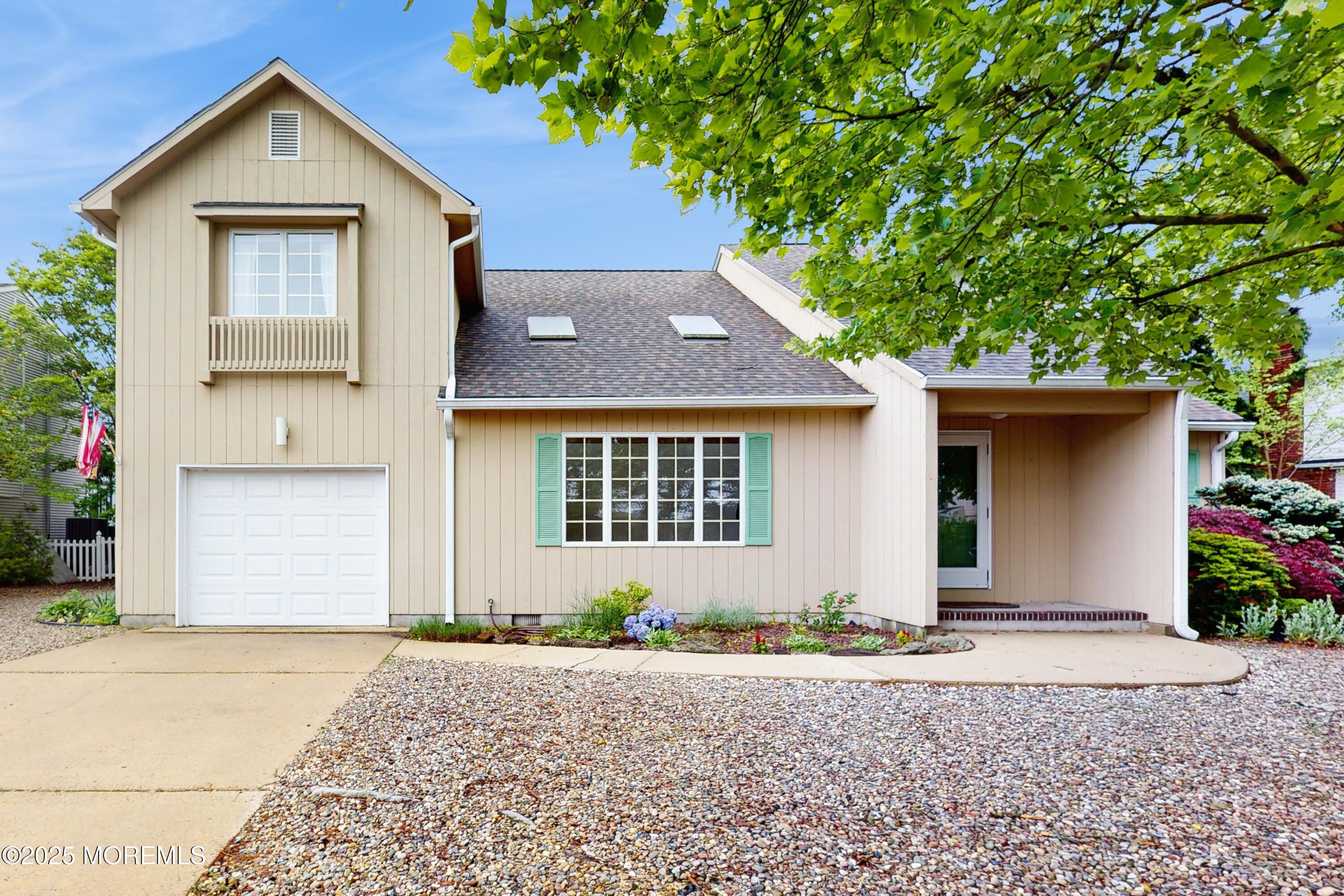 230 Christoffer Terrace