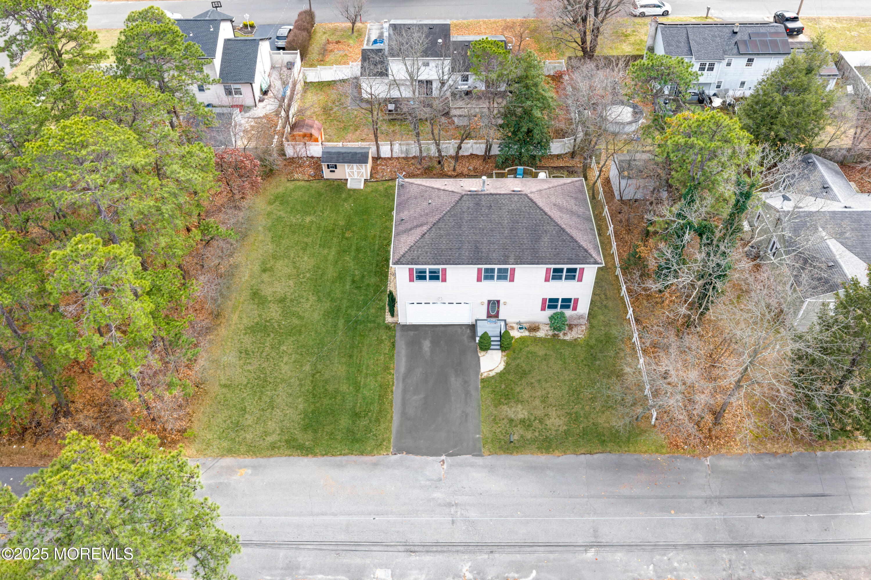 732 Wellington Avenue