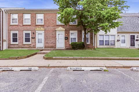 Condo For Sale - 138 Stratford Place<br/> Lakewood, NJ 08701