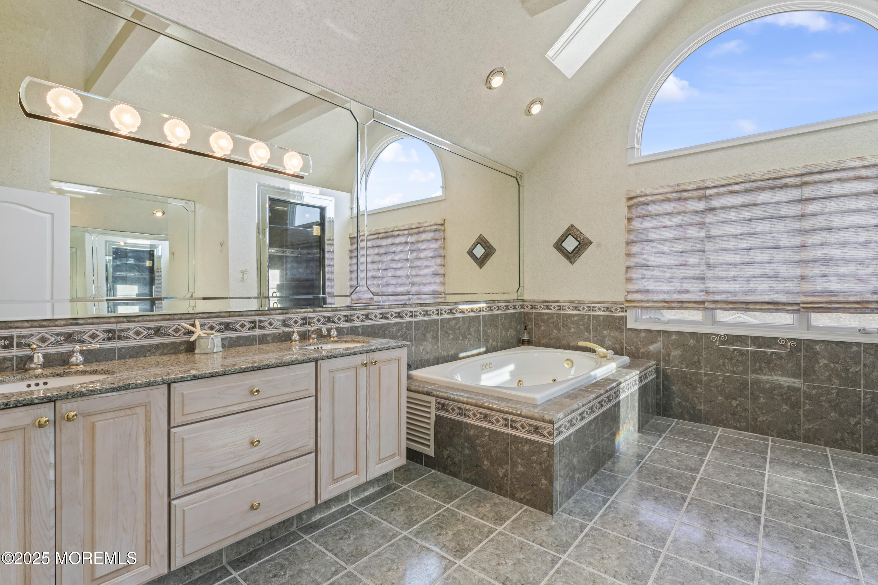 1866 Ensign Court, Toms River, New Jersey image 31
