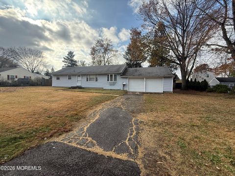Homes For Sale - 574 Hopping Road<br/> Belford, NJ 07718