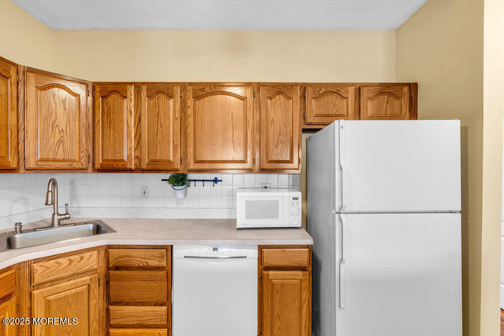 3506 Scarecrow Court, Freehold, New Jersey image 19