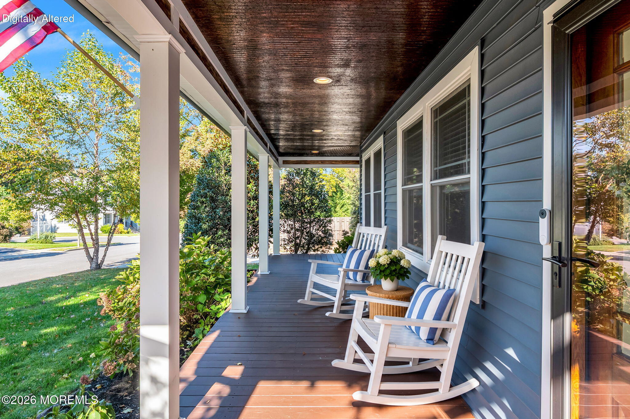 10 Bowne Avenue