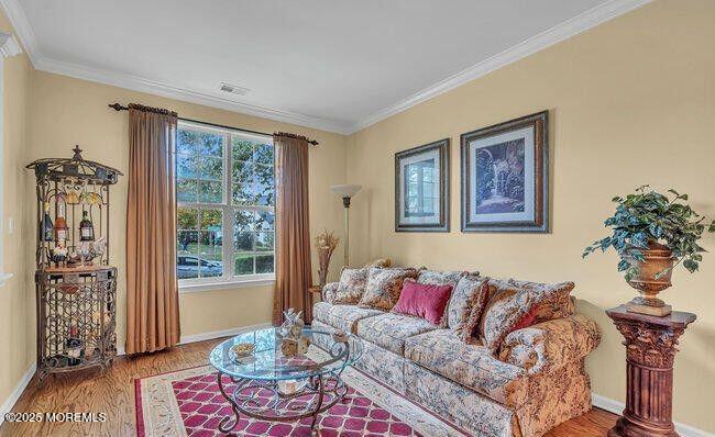 22 Silver Charm Road, Manalapan, New Jersey image 9