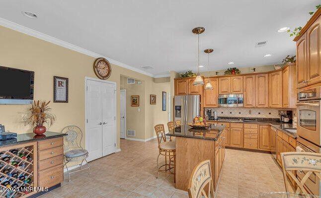 22 Silver Charm Road, Manalapan, New Jersey image 11
