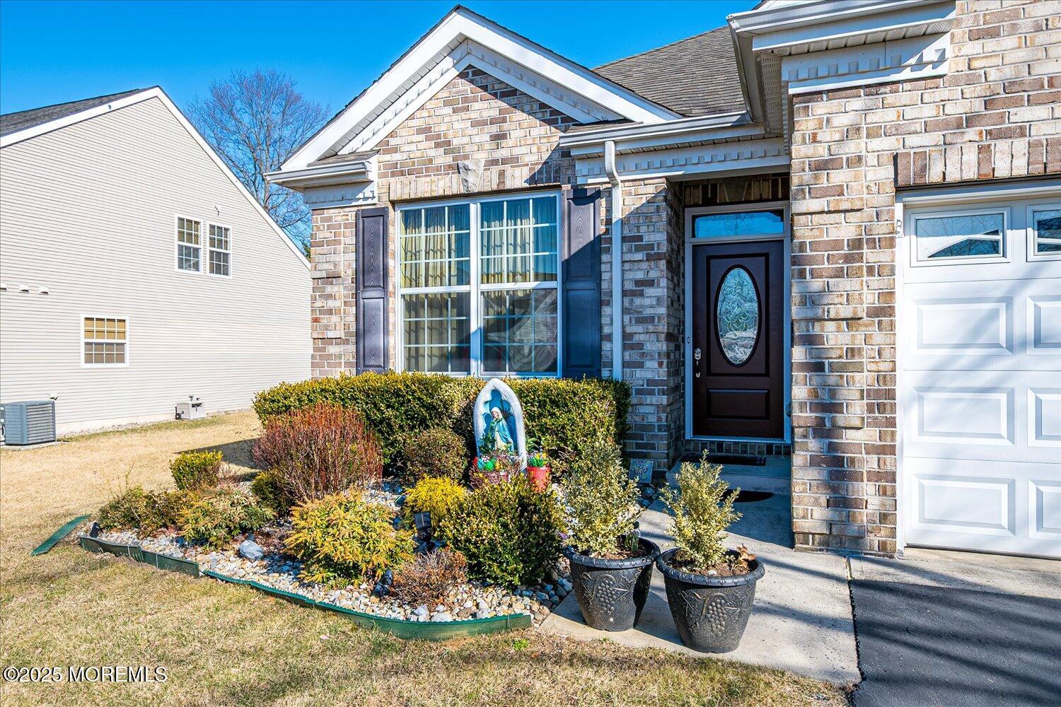 22 Silver Charm Road, Manalapan, New Jersey image 4