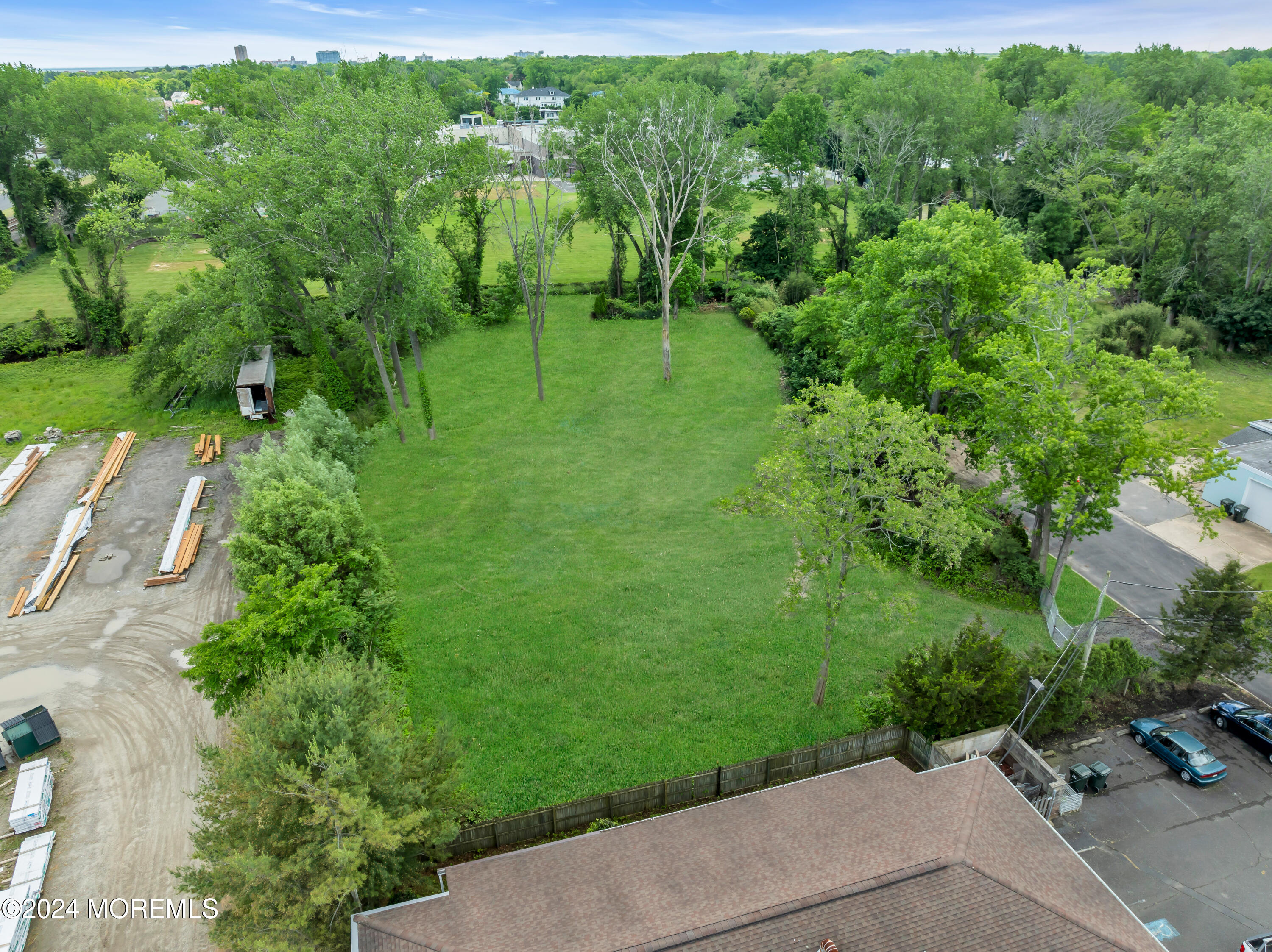 Overbrook Avenue, Oakhurst, New Jersey image 1