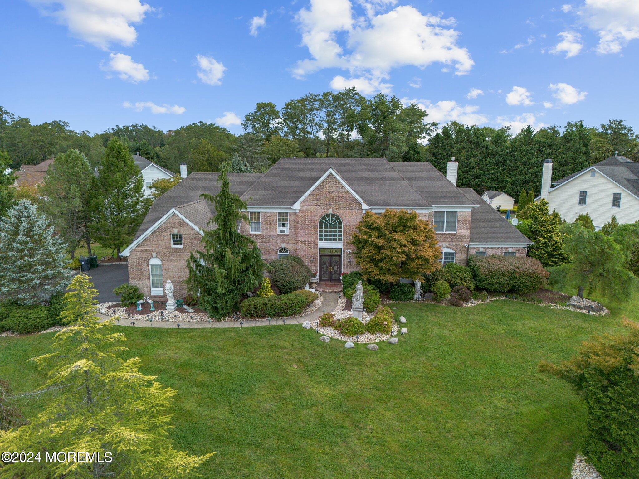 521 Turtle Hollow Drive, Freehold, New Jersey image 2