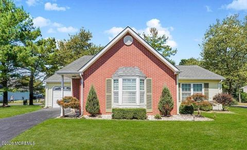 Condo For Sale - 13 Gatley Close<br/> Freehold, NJ 07728