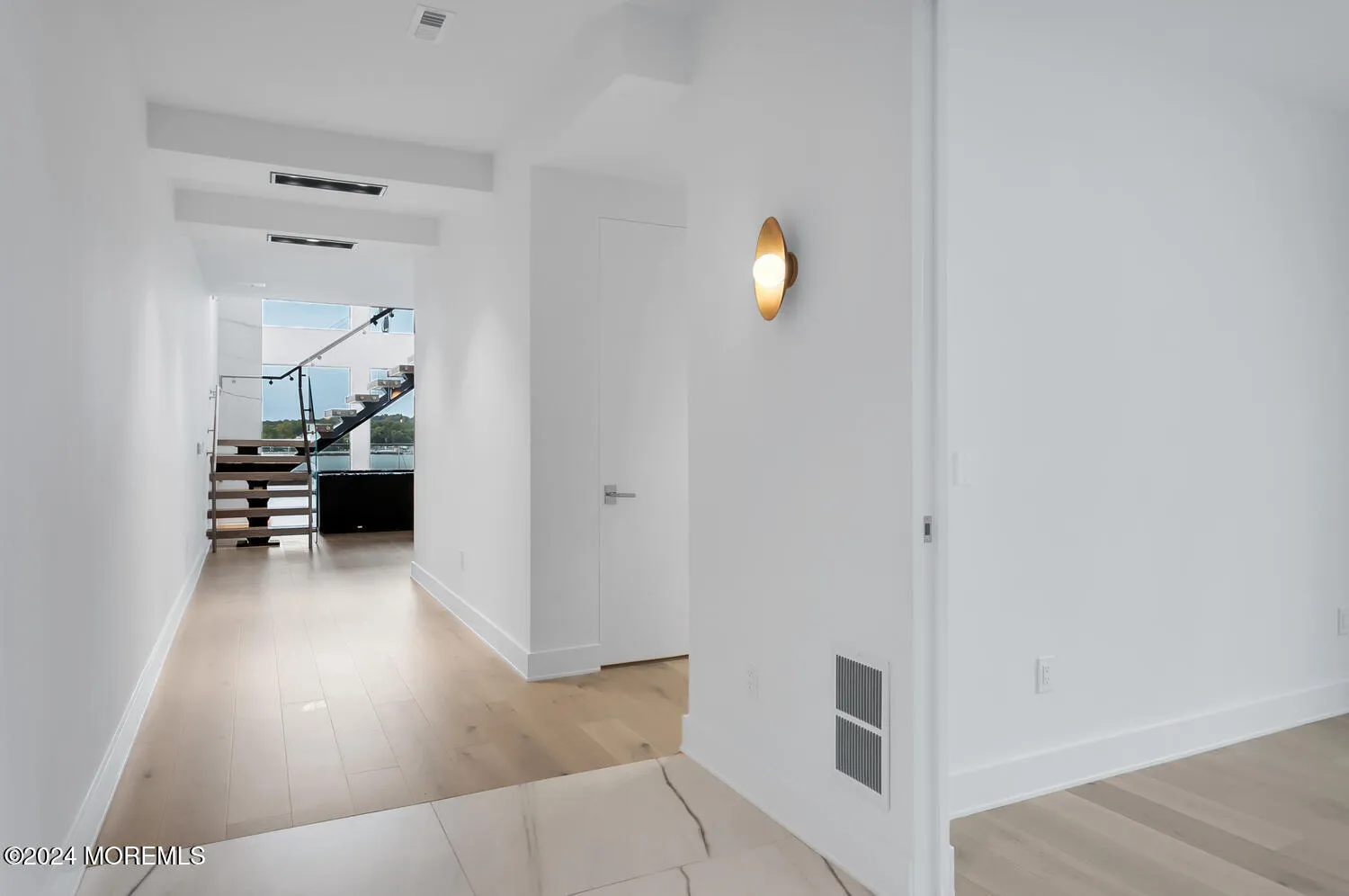 Red Bank, New Jersey 07701, United States, 2 Bedrooms Bedrooms, ,3 BathroomsBathrooms,Residential,Active,35100