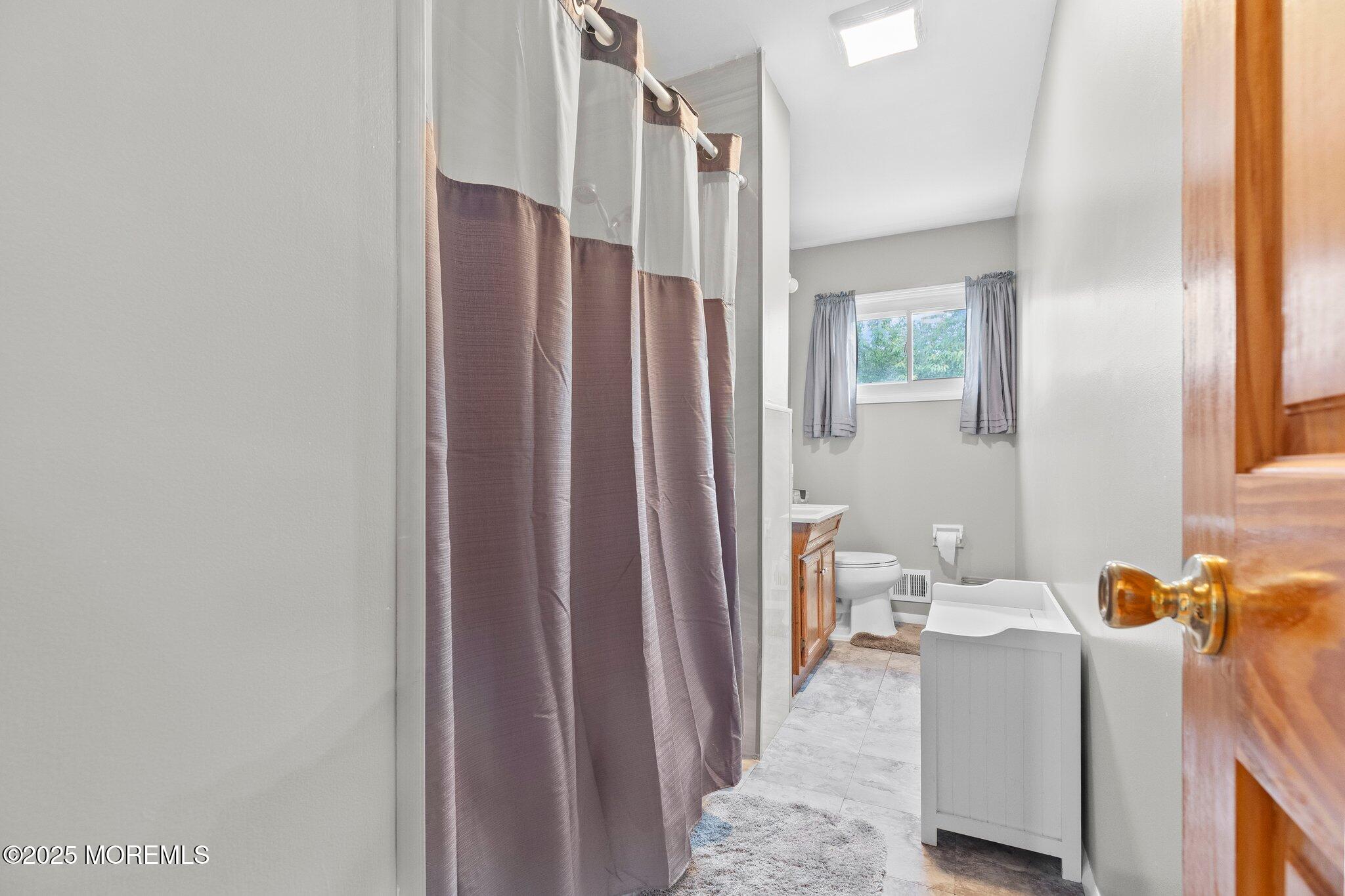 75 Princeton Road, Parlin, New Jersey image 17