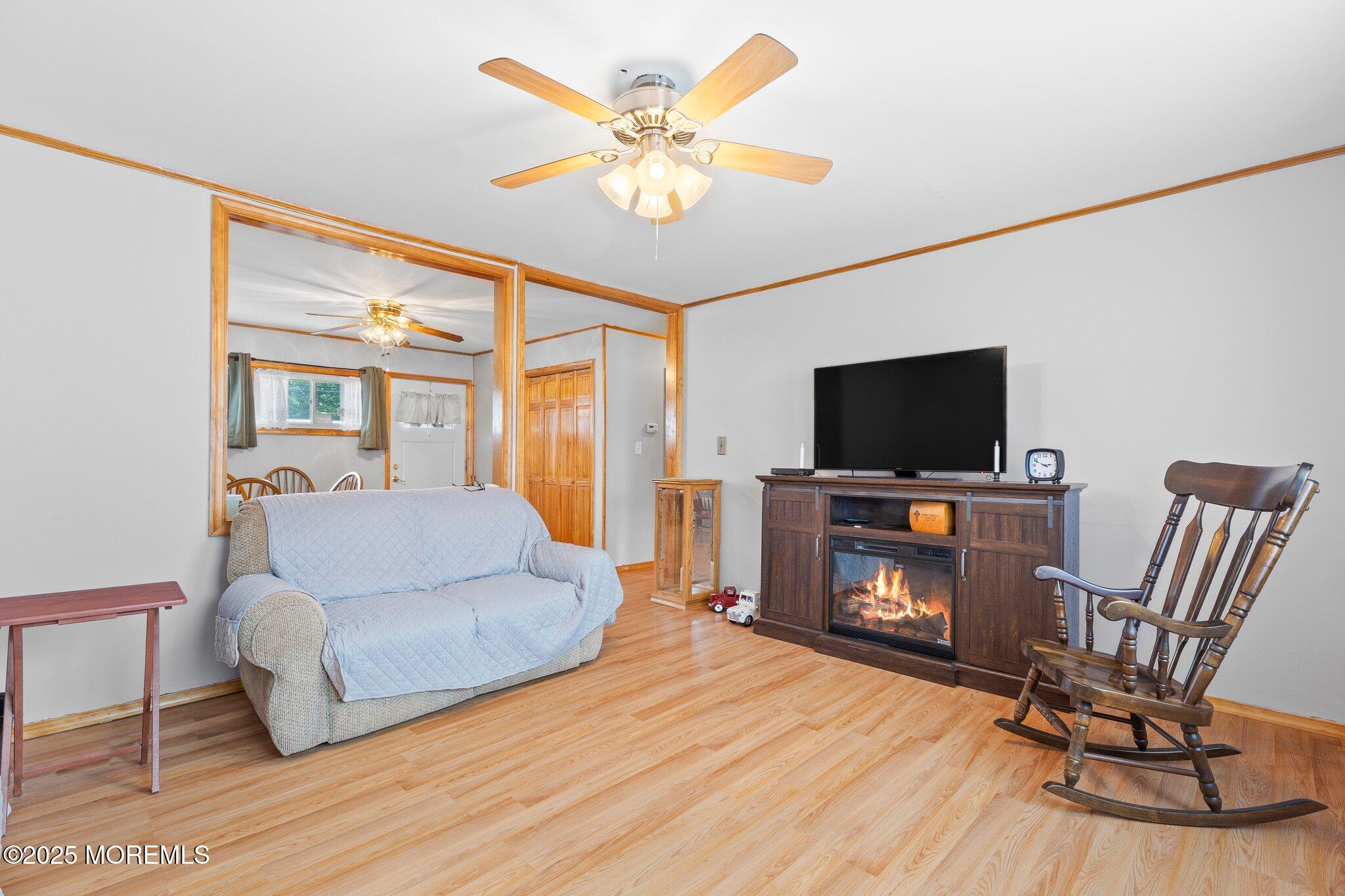 75 Princeton Road, Parlin, New Jersey image 12