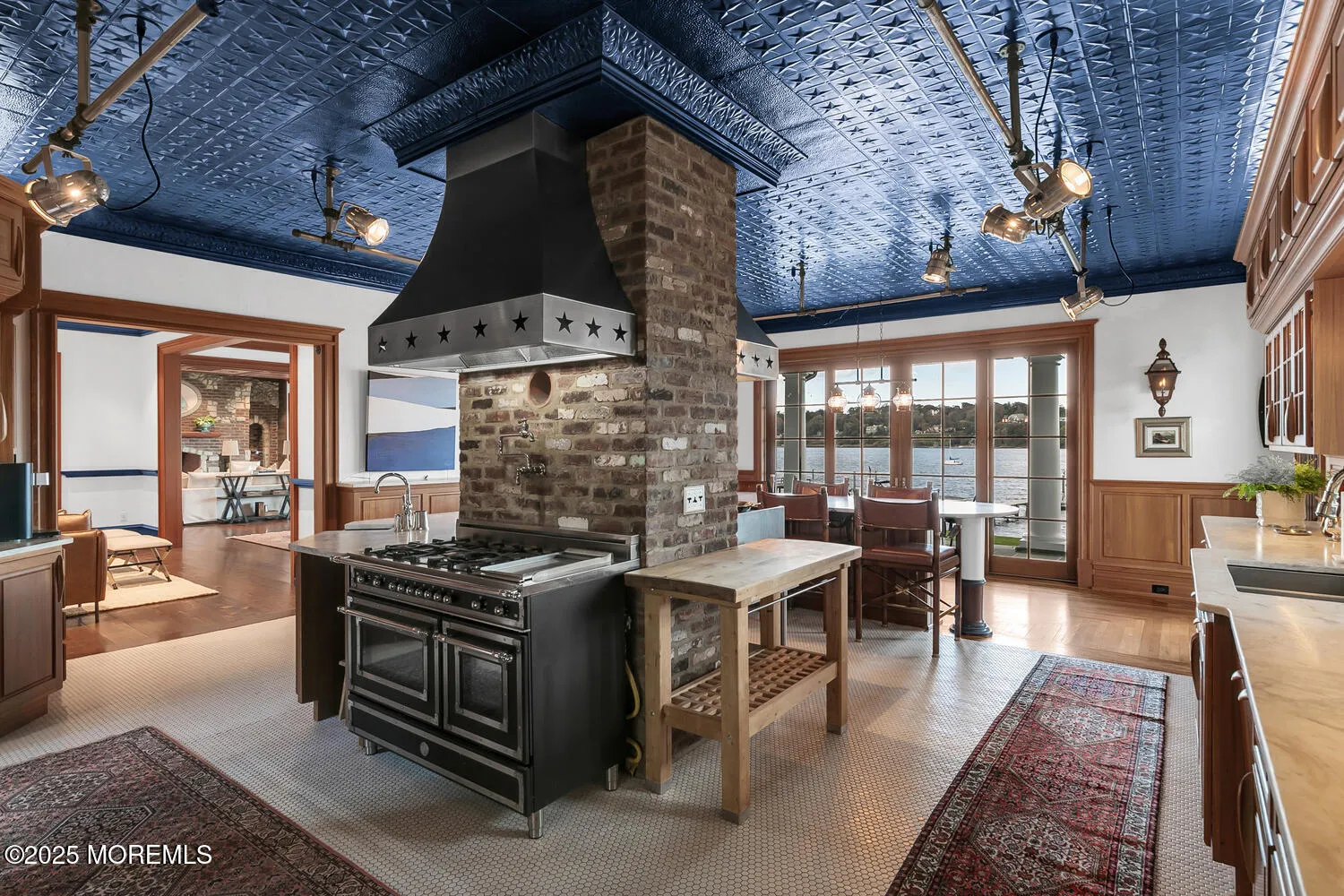 Rumson, New Jersey 07760, United States, 7 Bedrooms Bedrooms, ,7 BathroomsBathrooms,Residential,Active,241801