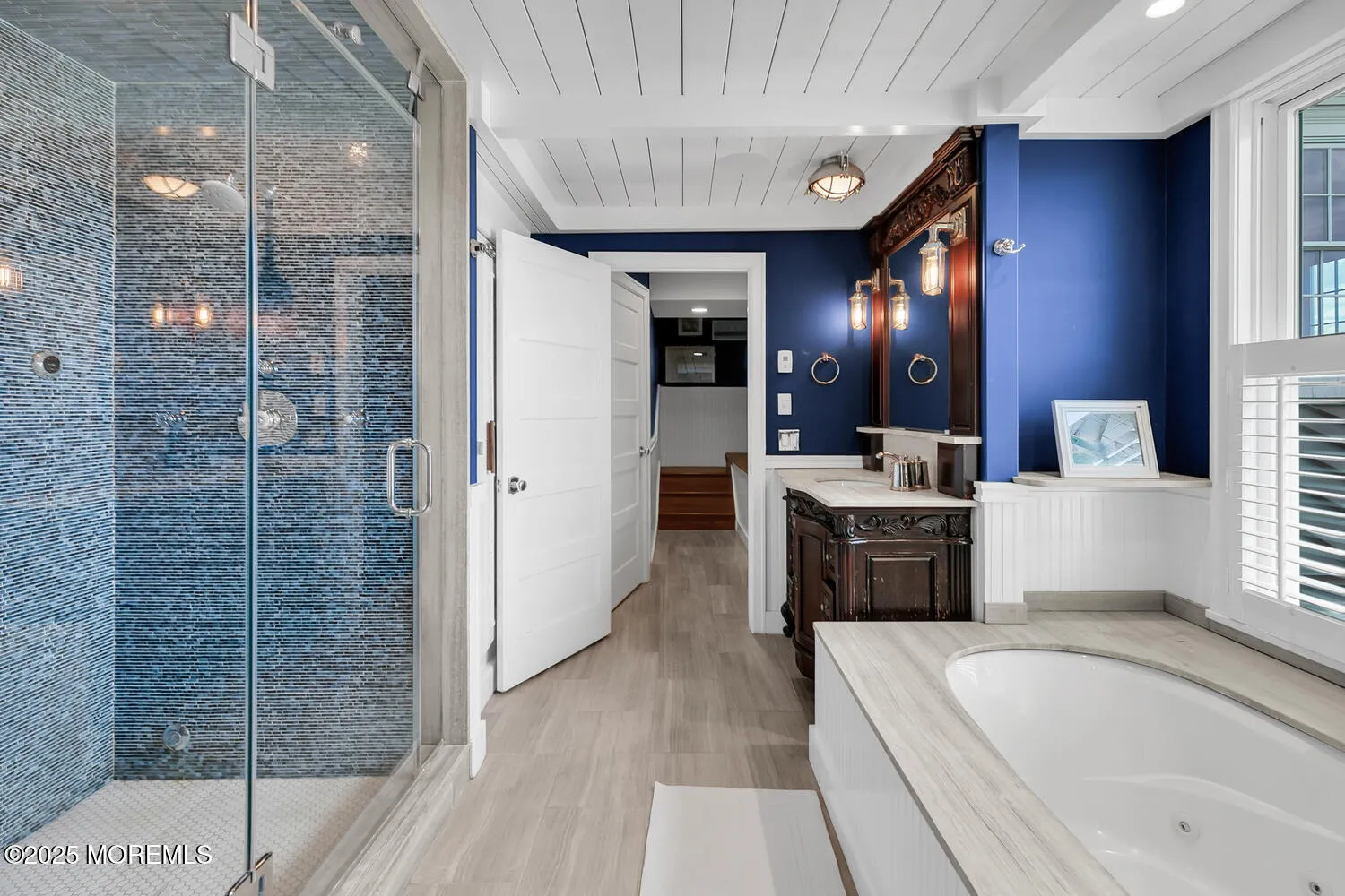 Rumson, New Jersey 07760, United States, 7 Bedrooms Bedrooms, ,7 BathroomsBathrooms,Residential,Active,241801