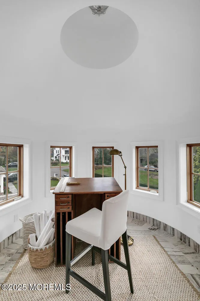 Rumson, New Jersey 07760, United States, 7 Bedrooms Bedrooms, ,7 BathroomsBathrooms,Residential,Active,241801