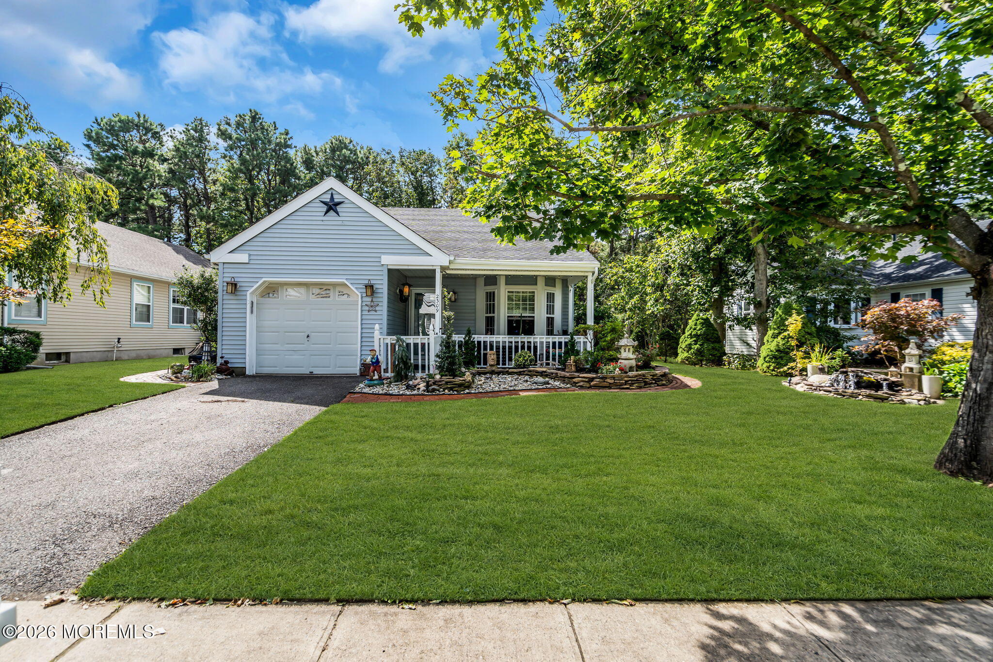 2309 Mount Hood Lane