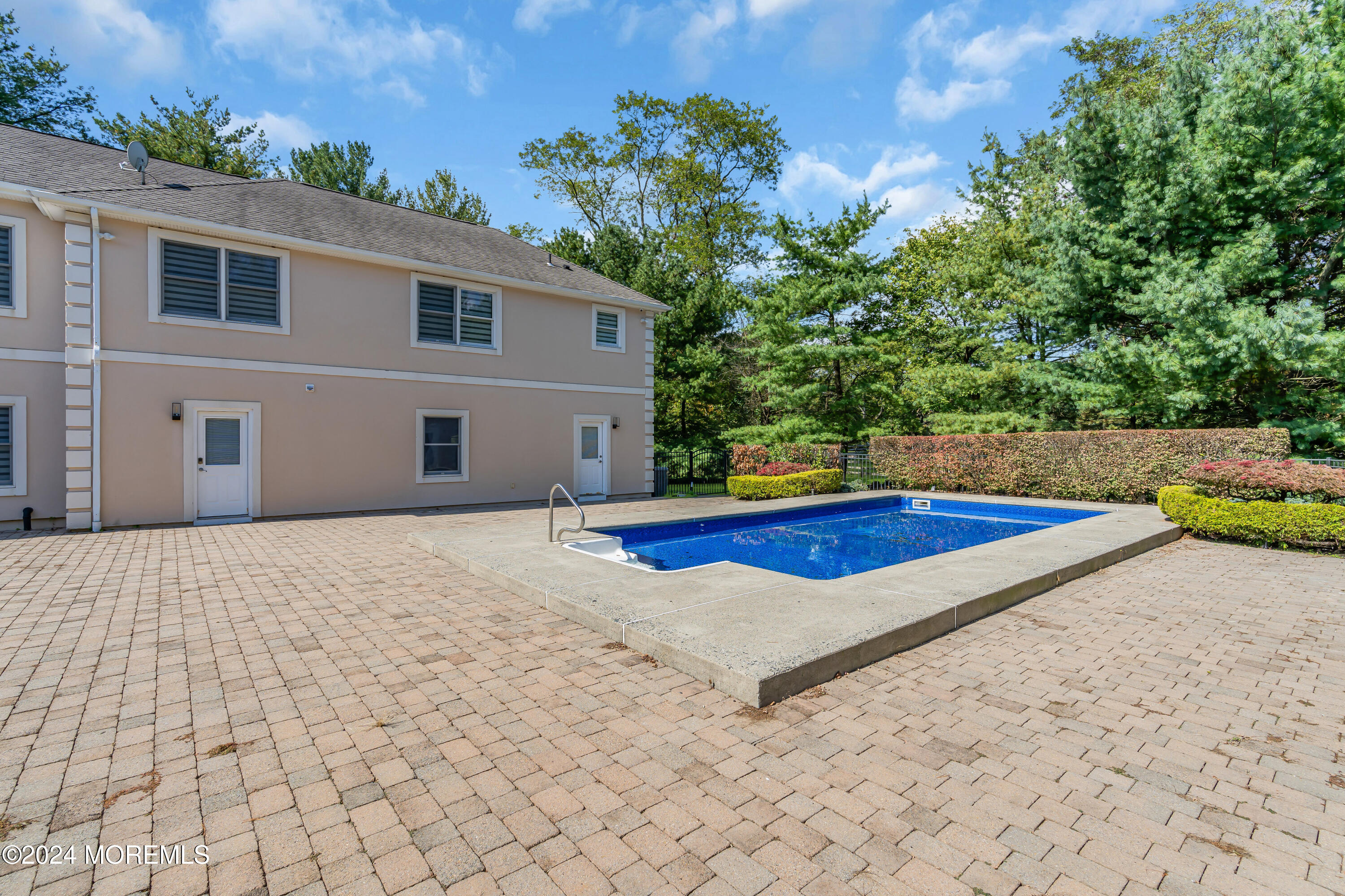 2 Saratoga Drive, Colts Neck, New Jersey image 50