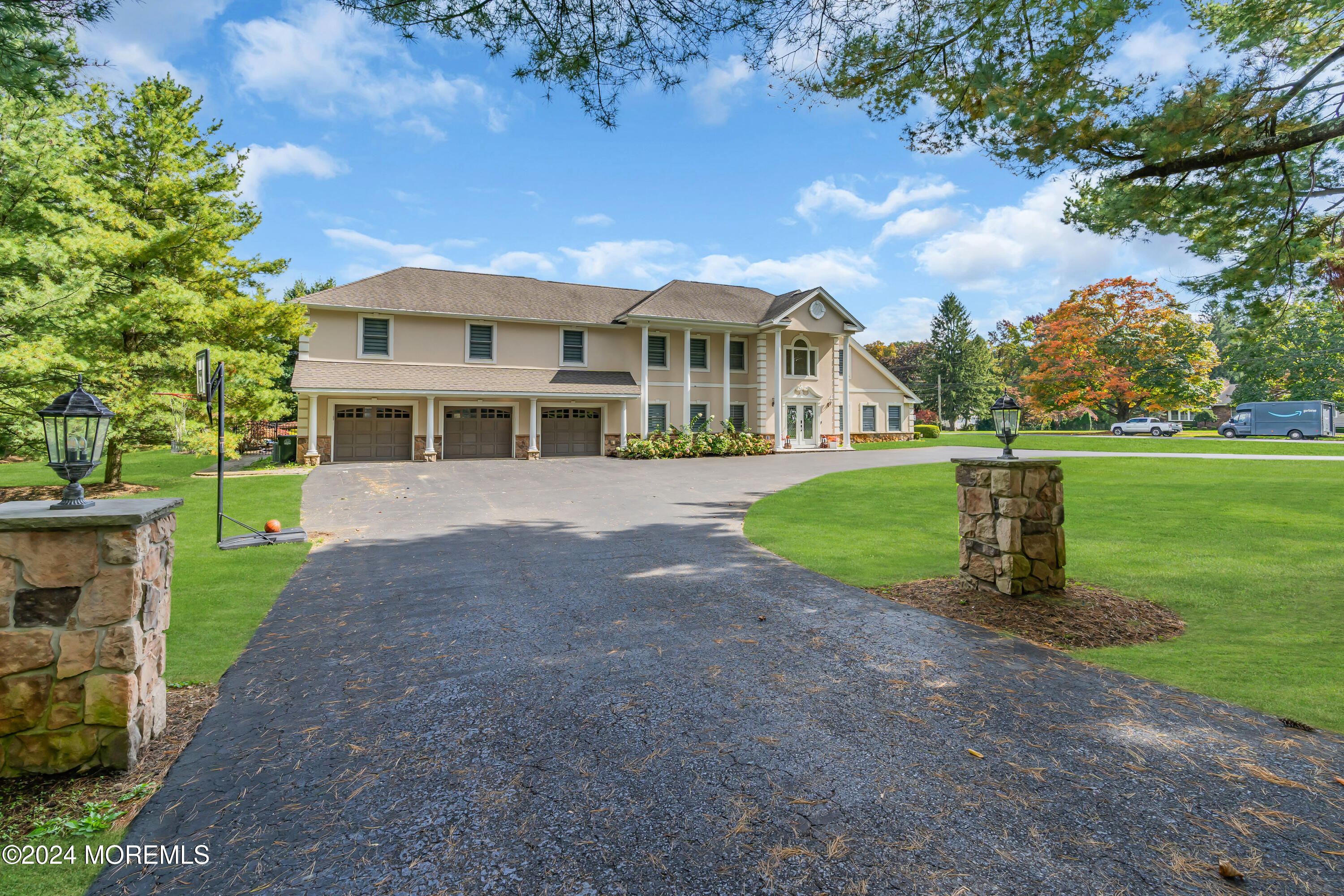 2 Saratoga Drive, Colts Neck, New Jersey image 4