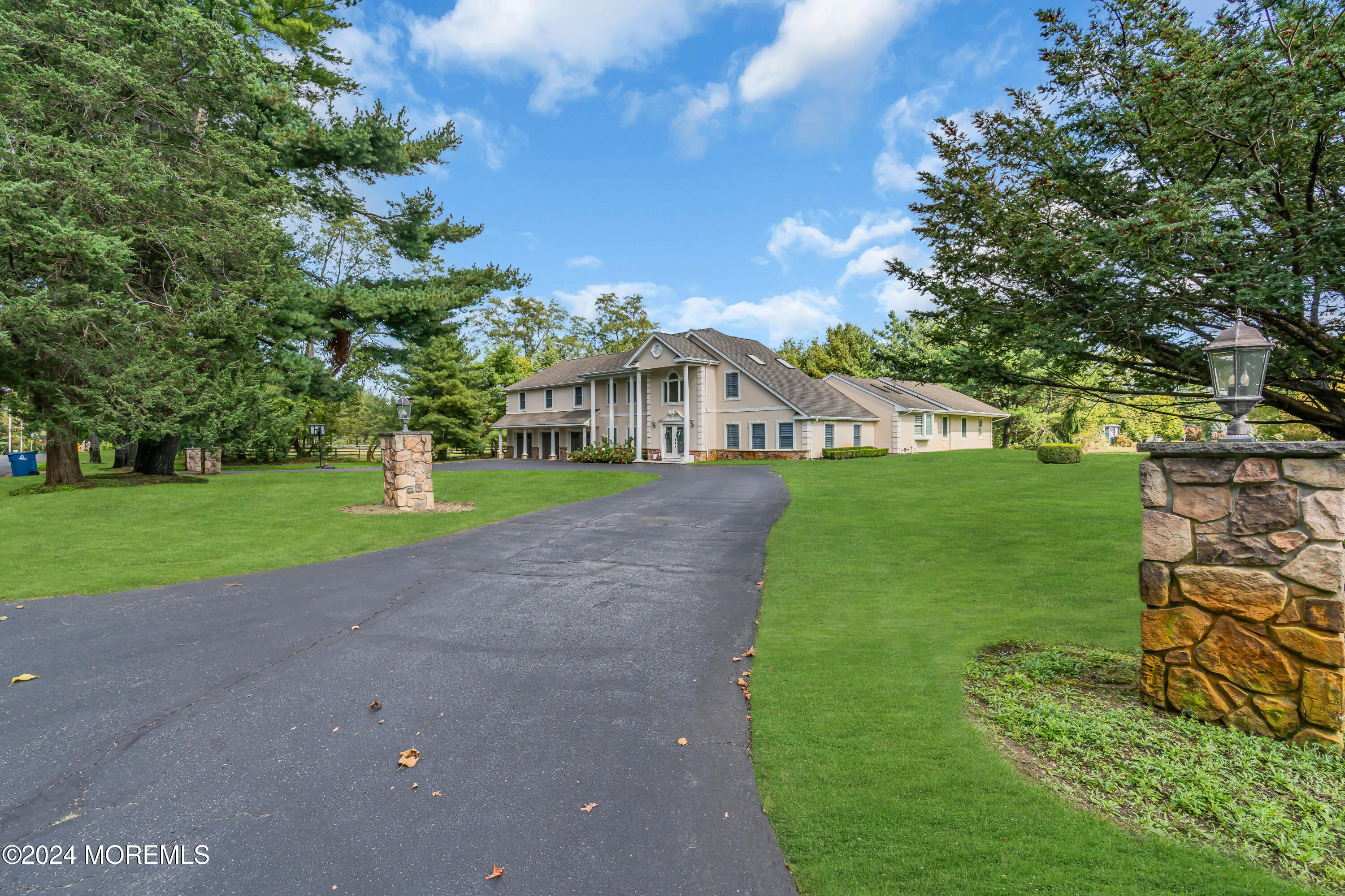 2 Saratoga Drive, Colts Neck, New Jersey image 5