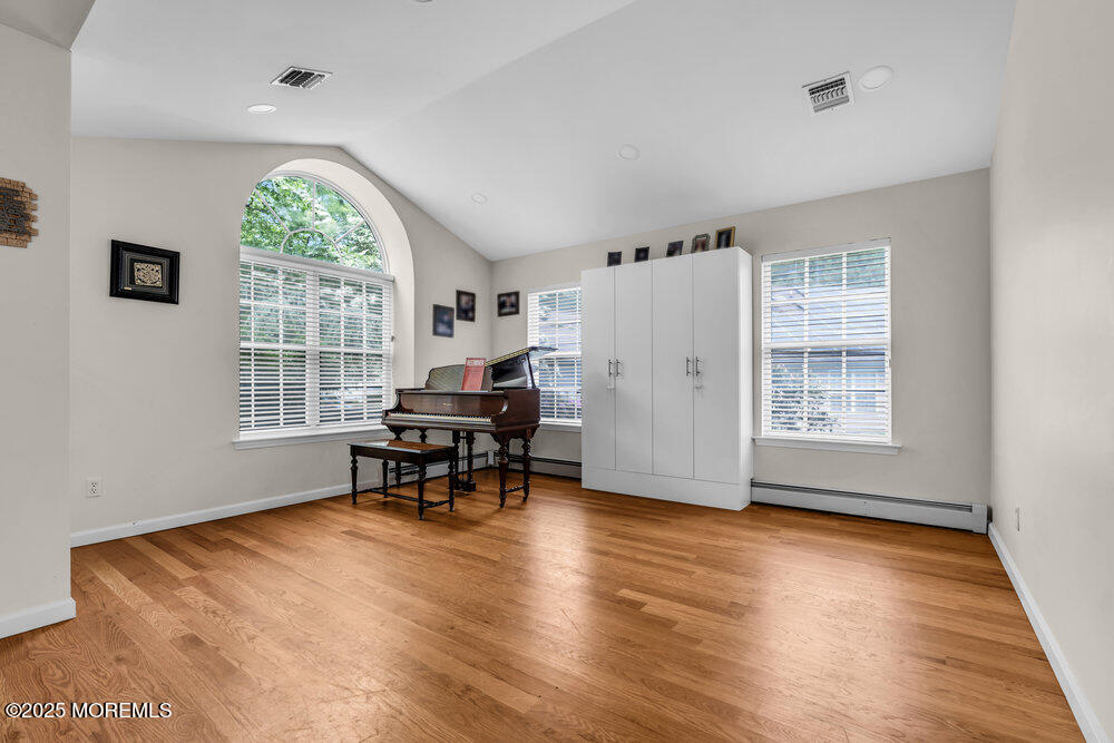8 Round Valley Court, Lakewood, New Jersey image 9
