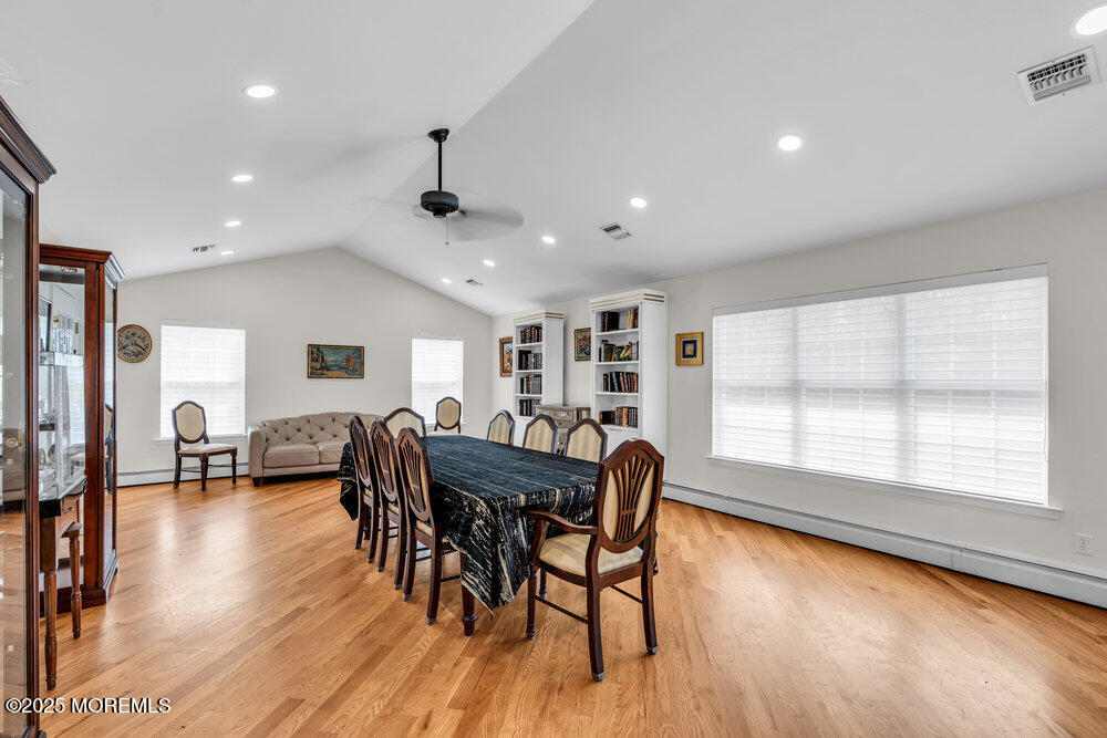 8 Round Valley Court, Lakewood, New Jersey image 22