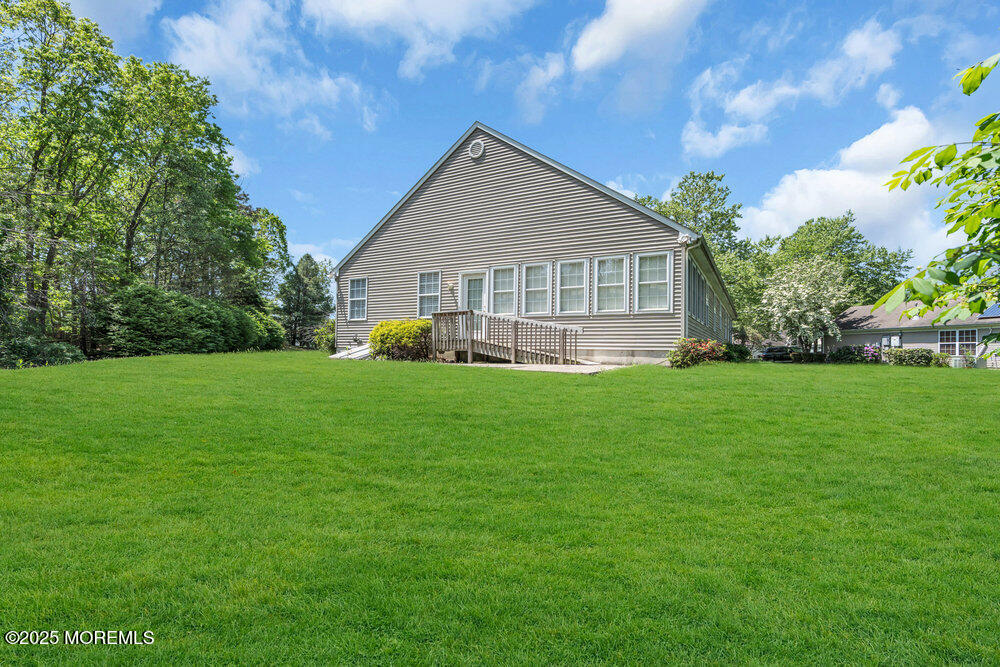 8 Round Valley Court, Lakewood, New Jersey image 46